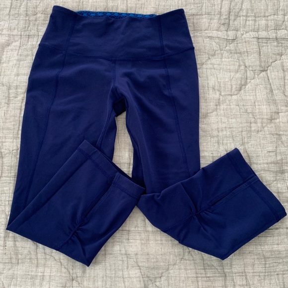Lululemon Crops - Picture 6 of 12